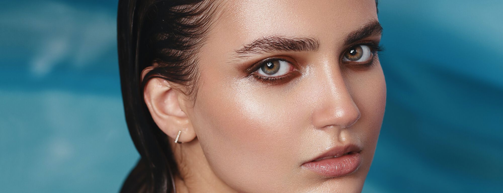 como-hidratar-el-contorno-de-ojos