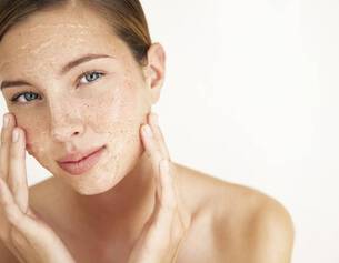 exfoliacion-facial-para-cada-tipo-de-piel