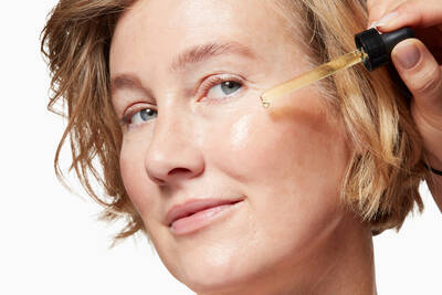 como quitar las ojeras y bolsas en los ojos