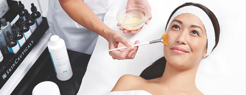 beneficios de exfoliar la piel